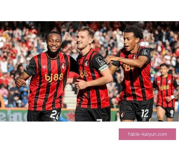 伯恩茅斯经理伊劳拉带领球队状态回暖，近期表现值得关注