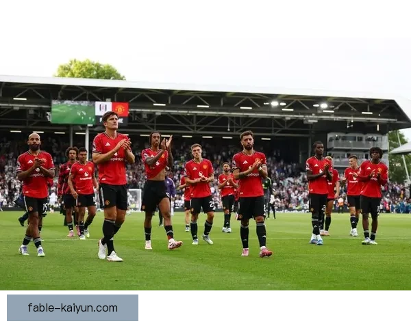 英超富勒姆队状态回暖，表现稳健备受关注